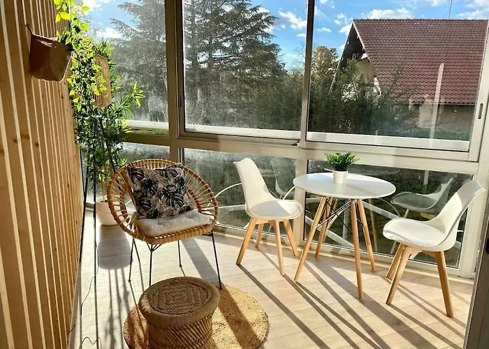 The Jungle Studio, Loggia & Parking Dans Residence