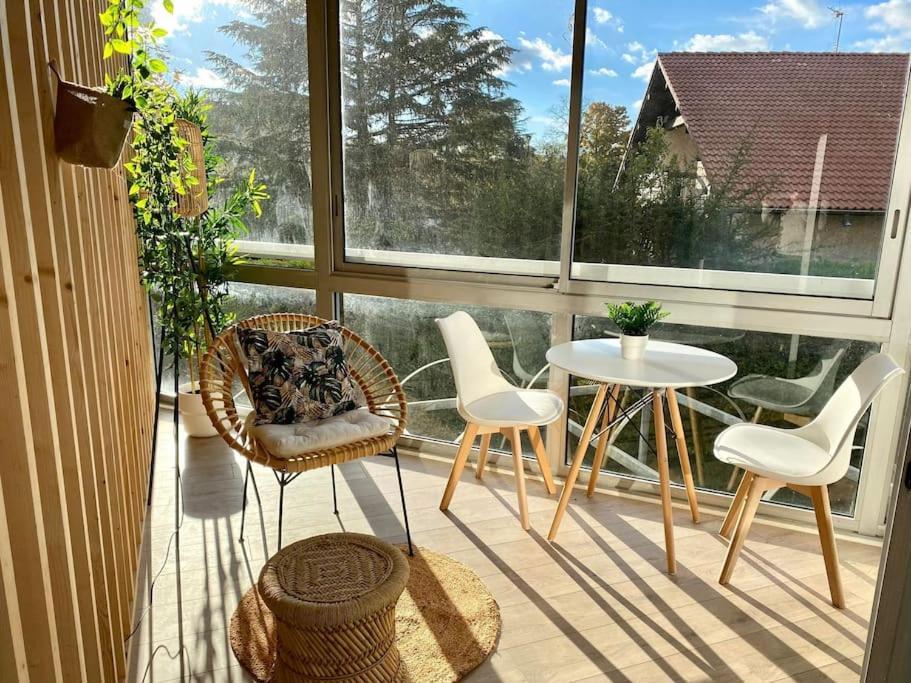 The Jungle Studio, Loggia & Parking Dans Apartment *